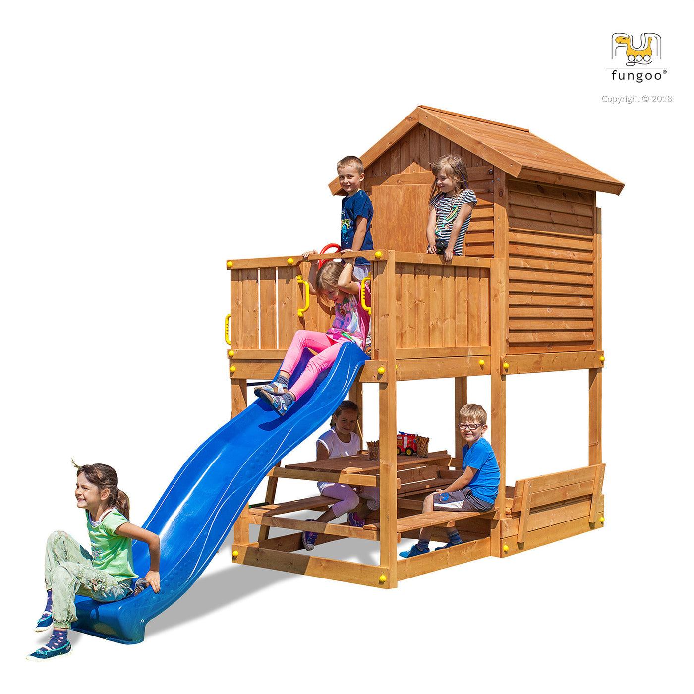 Spielturm My House mit Rutsche, Leiter, Haus mit Holzdach, Griffe, Steuerrad - Kletterling – einfach Kind sein
