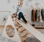 Kletterdreieck mit Sensorik - Paneelen | 4 unterschiedliche Seiten | ab 1 Jahr - Kletterling – einfach Kind sein