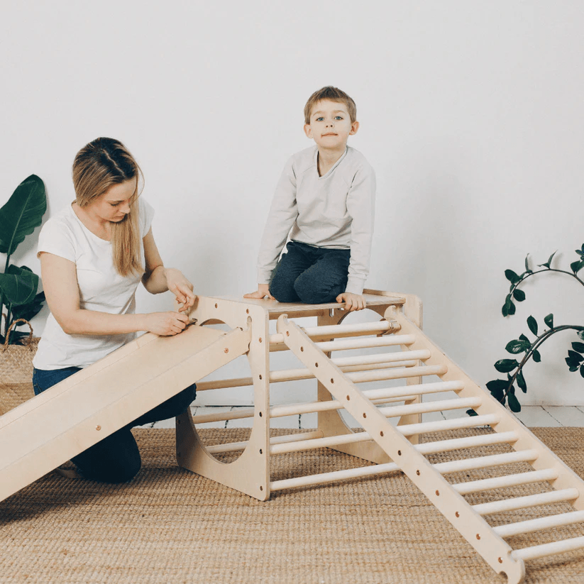 Spielset "Freunde" natur - Kletterwürfel mit einer Kletter - und Rutschrampe - Kletterling – einfach Kind sein