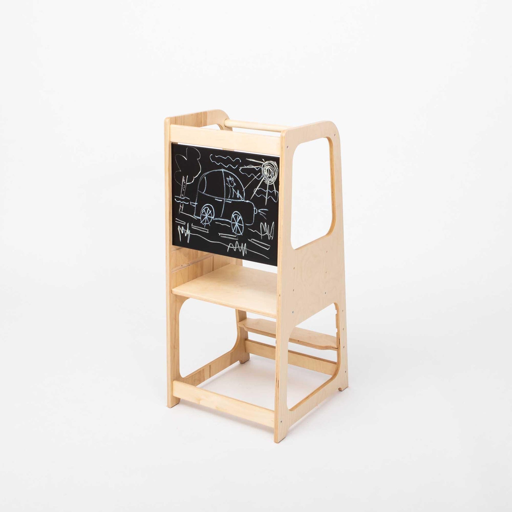 Küchenturm mit Tafel - Kletterling – einfach Kind sein
